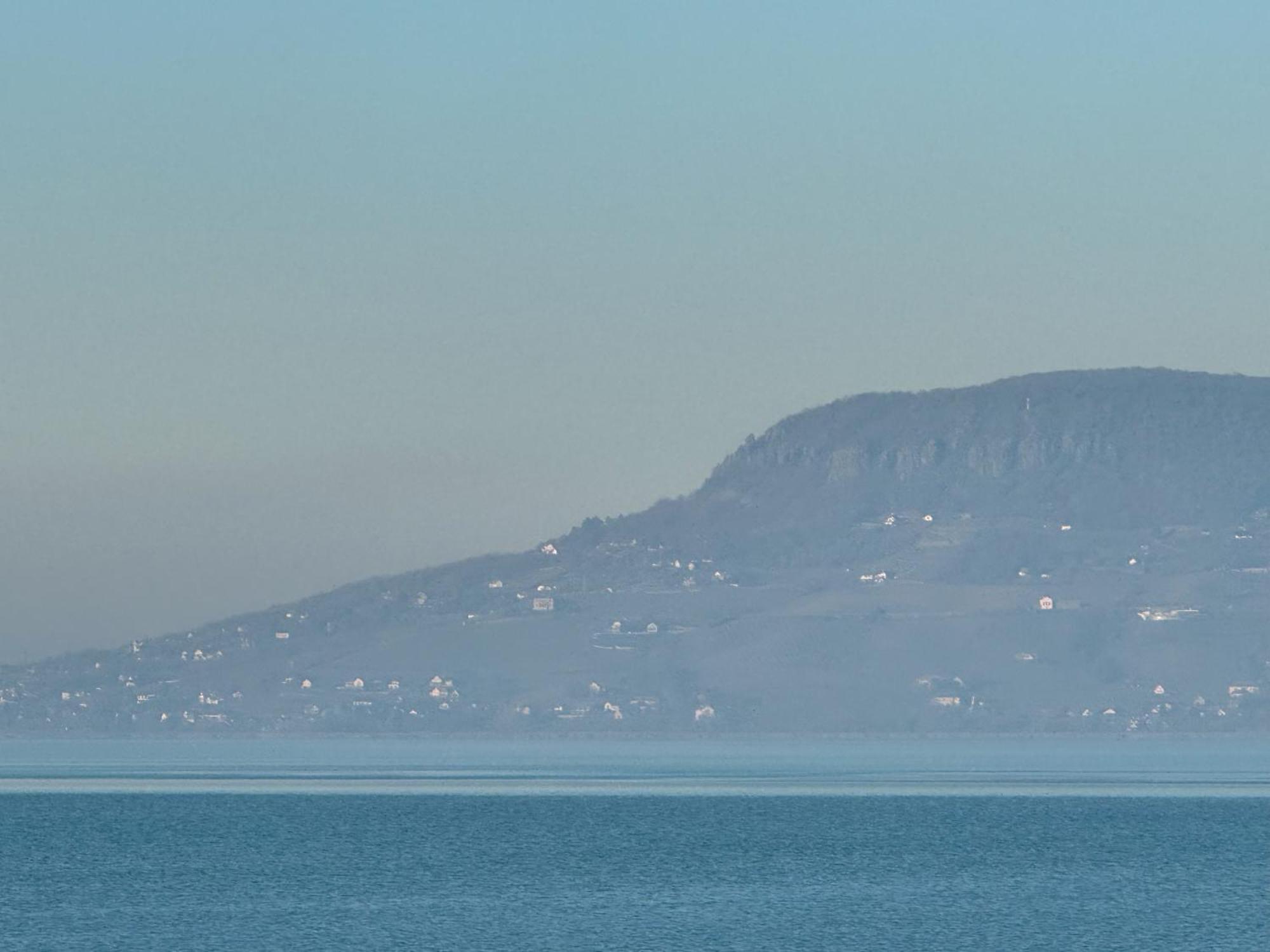 Balaton A Kertben - Balaton In The Garden - Beachfront Houses With Beautiful View, Private Beach 鲍洛通费尼韦什 外观 照片